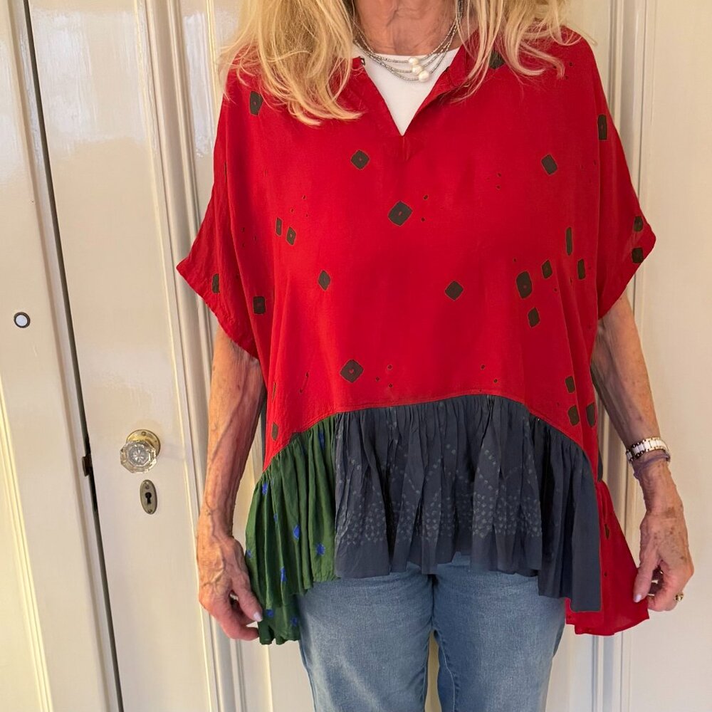 INJIRI 100% SILK BLOUSE - SIZE MEDIUM